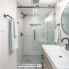 Kamar-Mandi-Desain-Minimalis-dan-Modern Kaca Tempered Sekat Shower Kamar Mandi