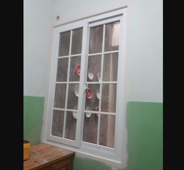 Jendela Sliding UPVC (1) Jendela Sliding Aluminium Putih