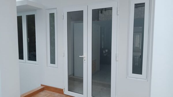 Kusen Pintu UPVC (15) Pintu Swing UPVC
